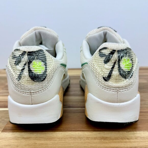 Nike Air Max 90 SE Shoes Women’s SZ 6.5 Summit White/Neptune Green DO9850-100‎ - Picture 5 of 11